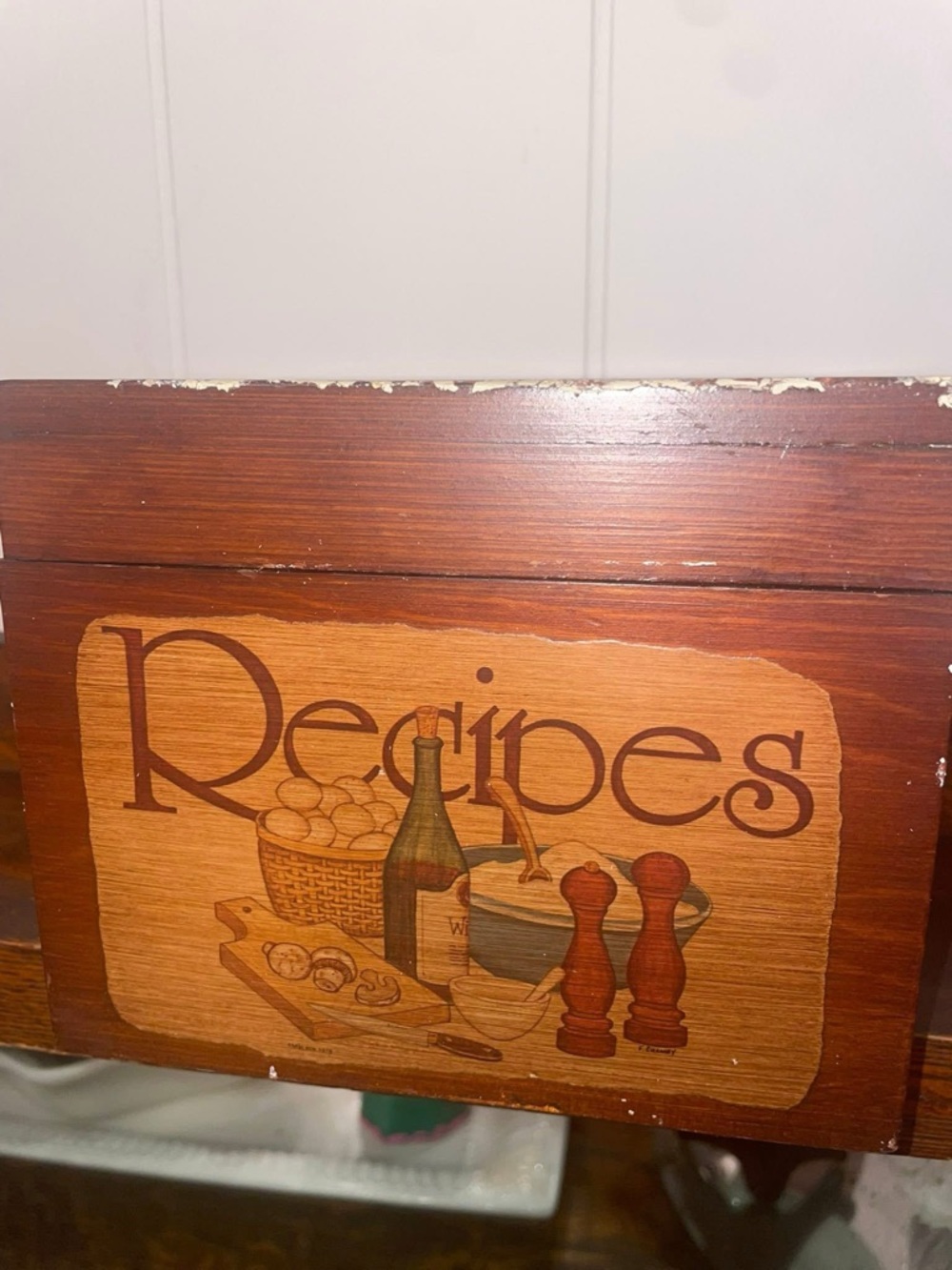 Wooden Recipe Box with Vintage Kitchen Graphic - Brown